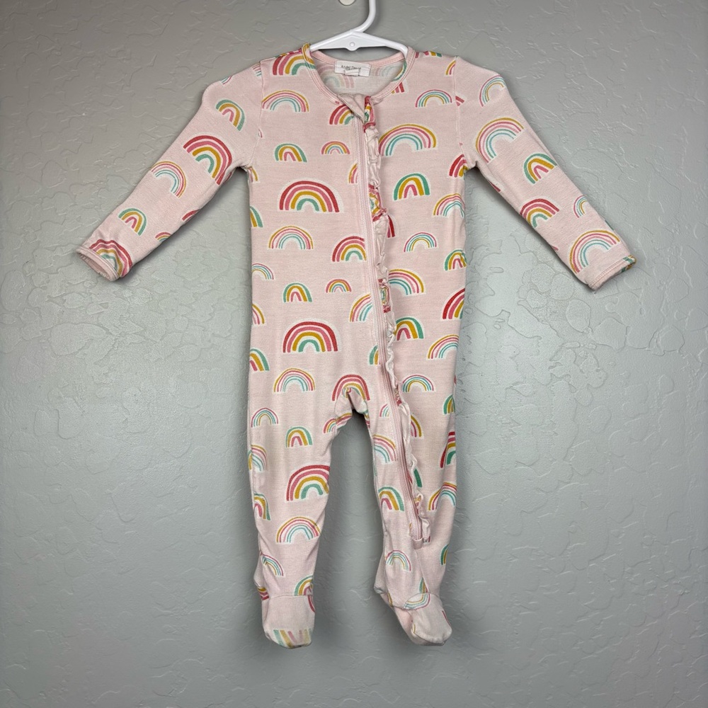 ⭐️Angel Dear light pink rainbow print ruffled bamboo footie pajamas size 3-6 mon